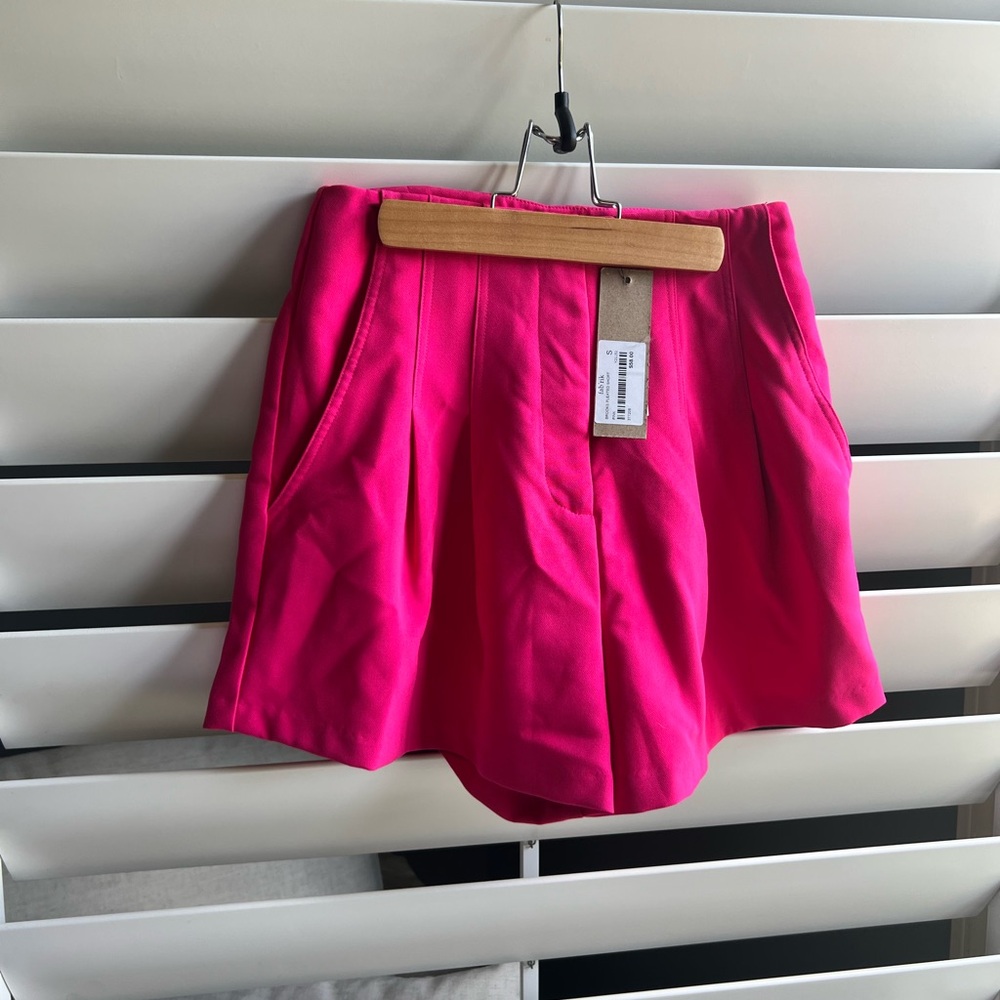 Fabrik Pink Pleated Dress Shorts